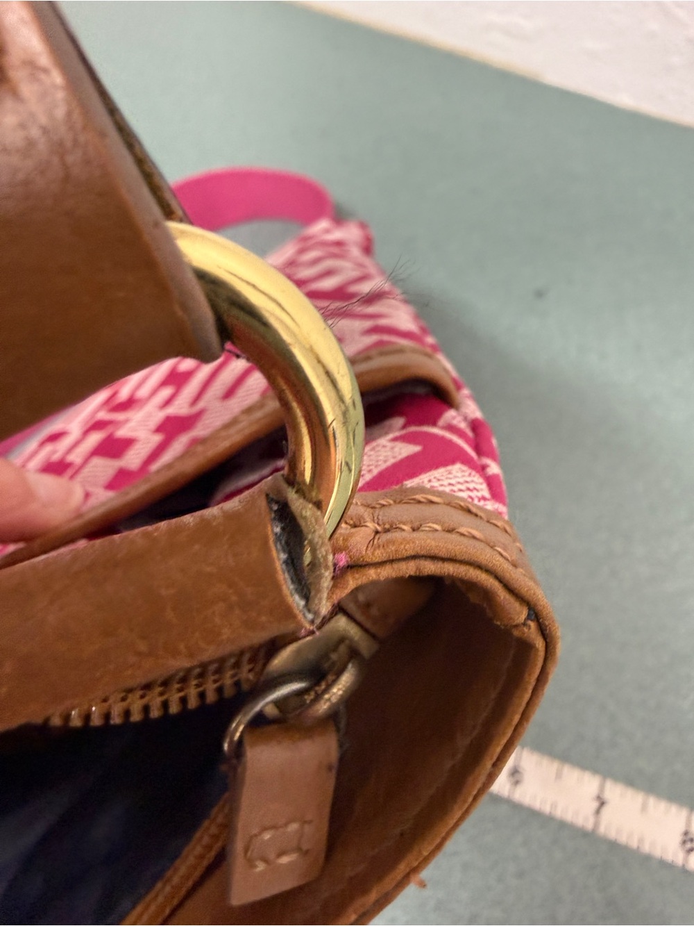 Tommy Hilfiger Logo-Print Crossbody Bag in Pink - Designer Style - Picture 8 of 11